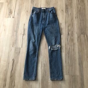 Abercrombie & Fitch The 90s Slim Straight Ultra High Rise Ripped Knee Jeans